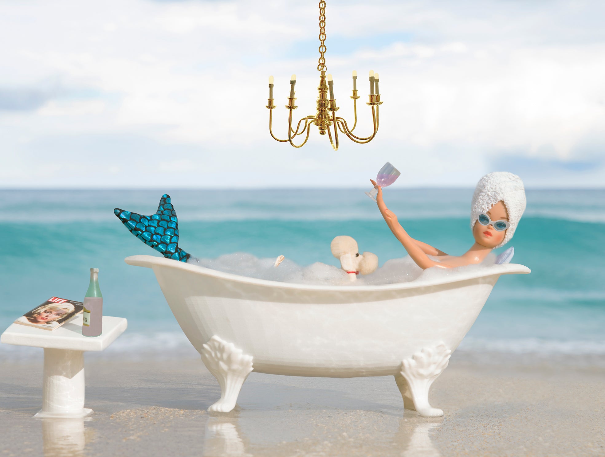 Mermaid Bath-Time – Barbie and Ken Photos - Main Image