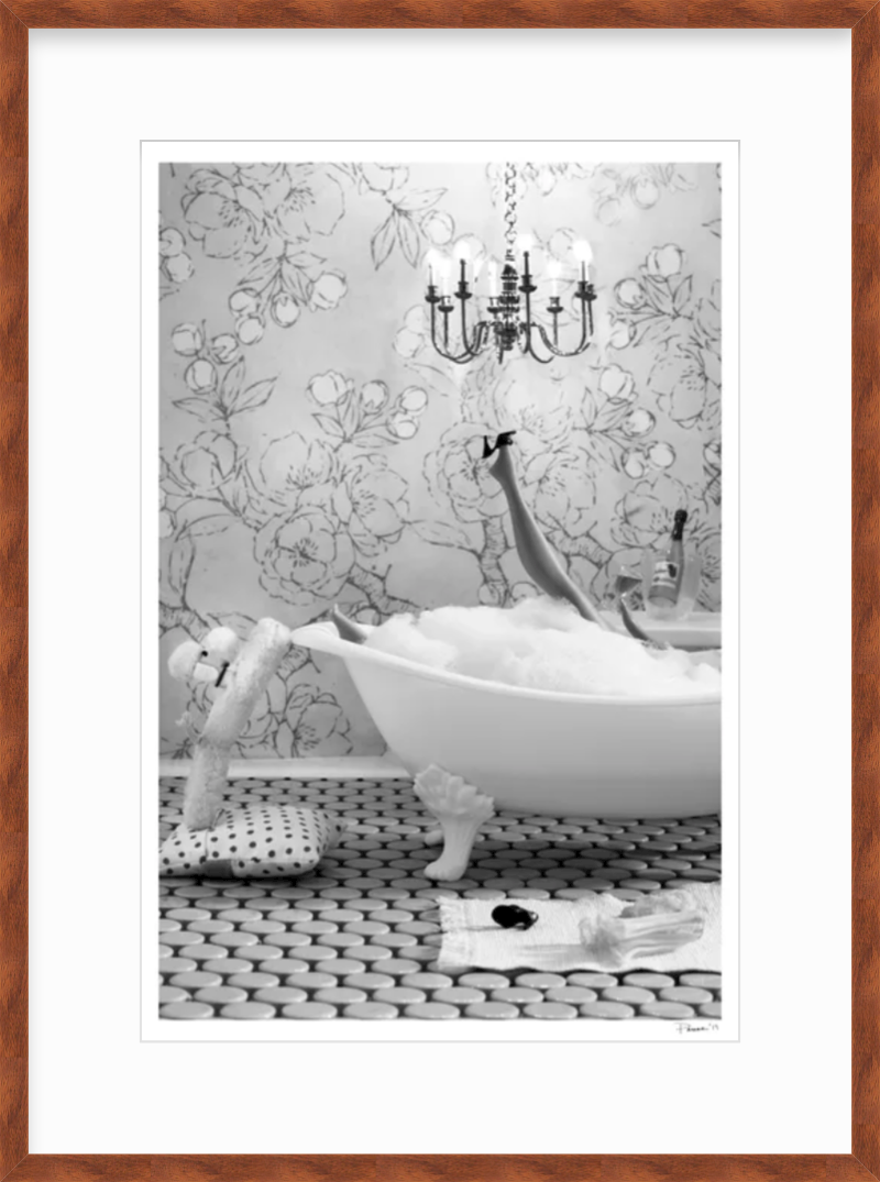Bath Time Leg (Black & White)