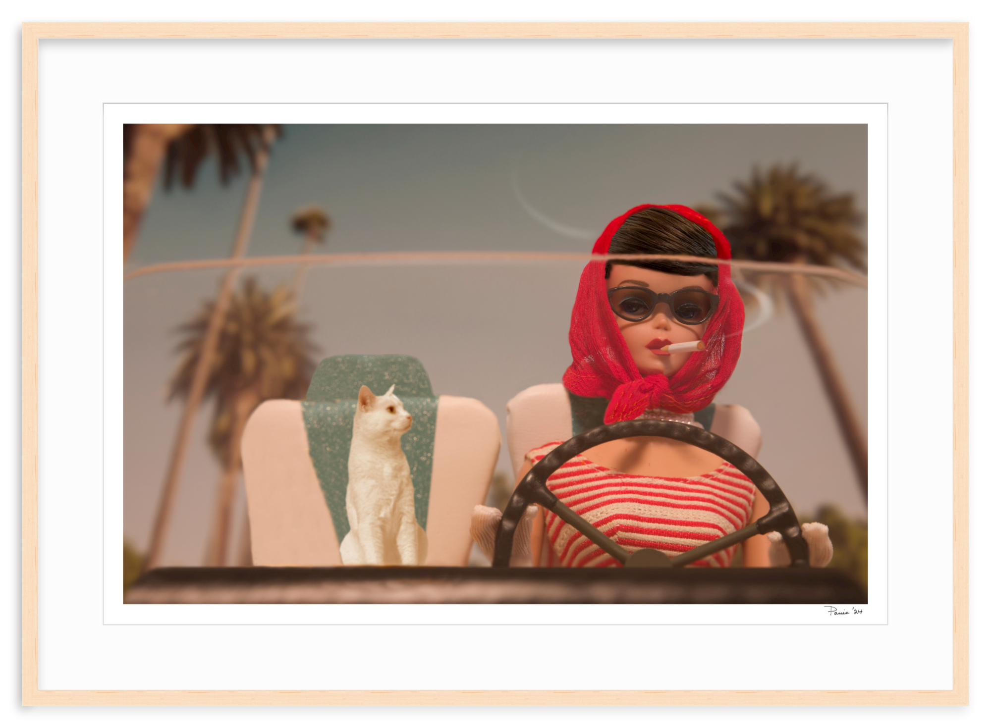 Cruising Beverly Hills Cat-Woman (Brunette)