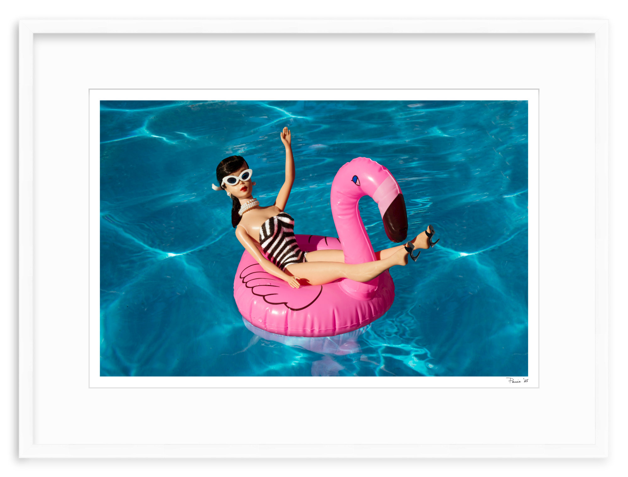 Flamingo Brunette