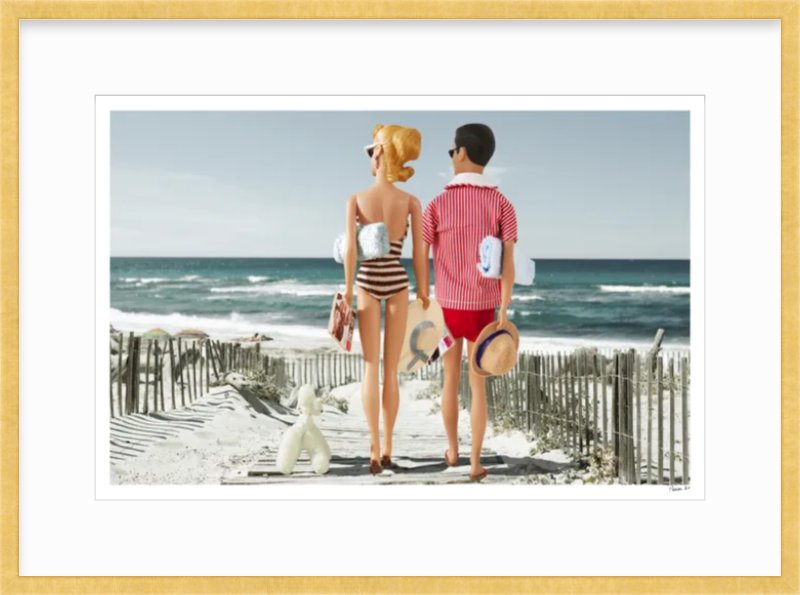 Last Days of Summer - Blonde Couple