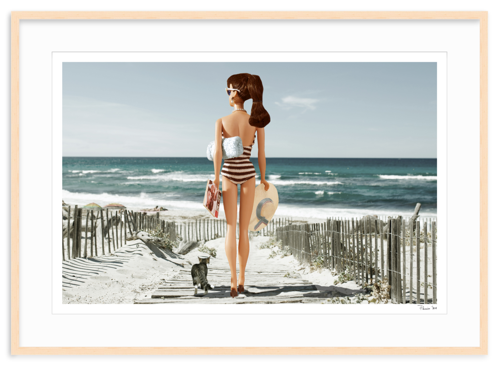 Last Days of Summer Kitty Cat (Brunette)