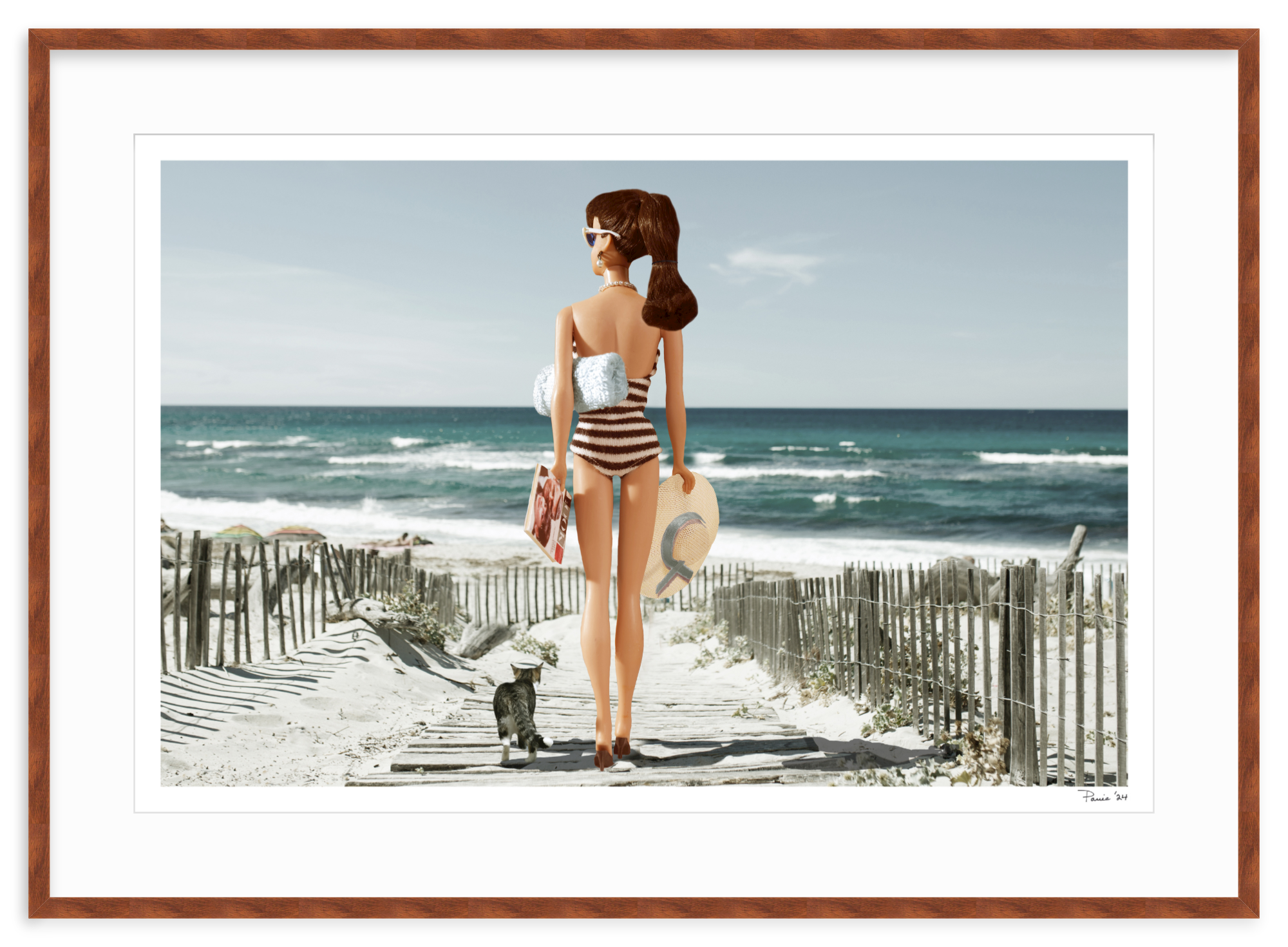 Last Days of Summer Kitty Cat (Brunette)