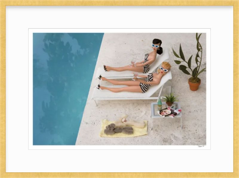 Poolside Girls
