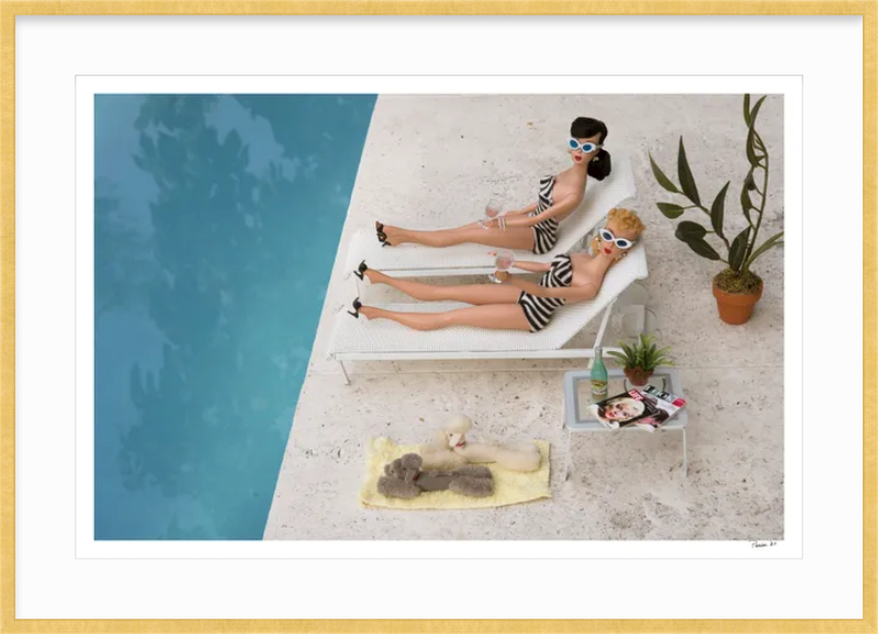 Poolside Girls