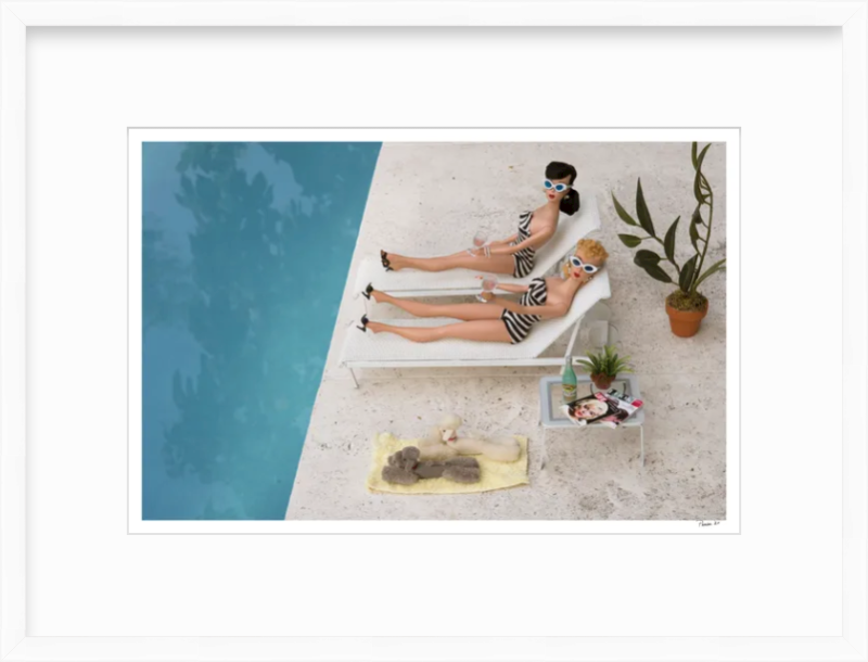 Poolside Girls