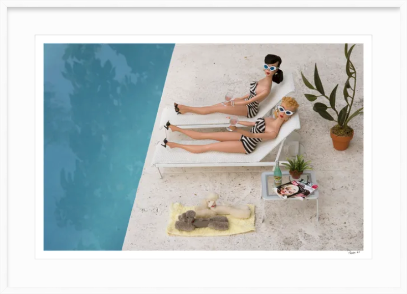 Poolside Girls