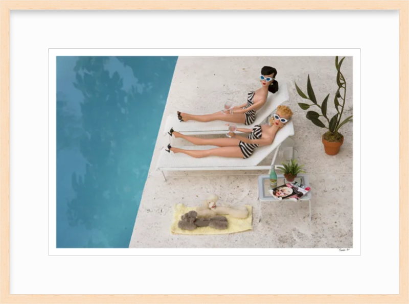 Poolside Girls