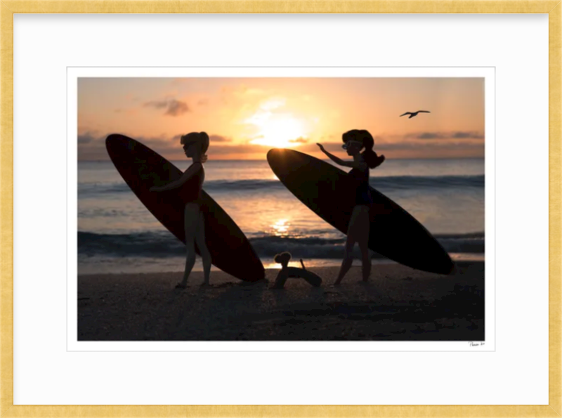 Sunrise Surf Girls