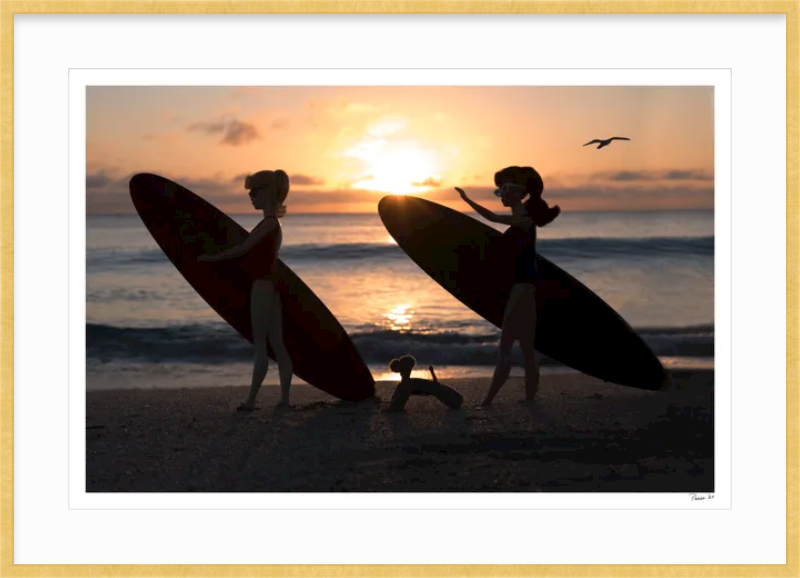 Sunrise Surf Girls