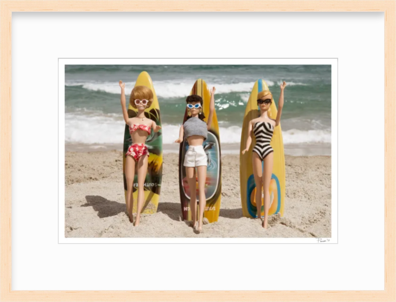 Surf Girls - Color