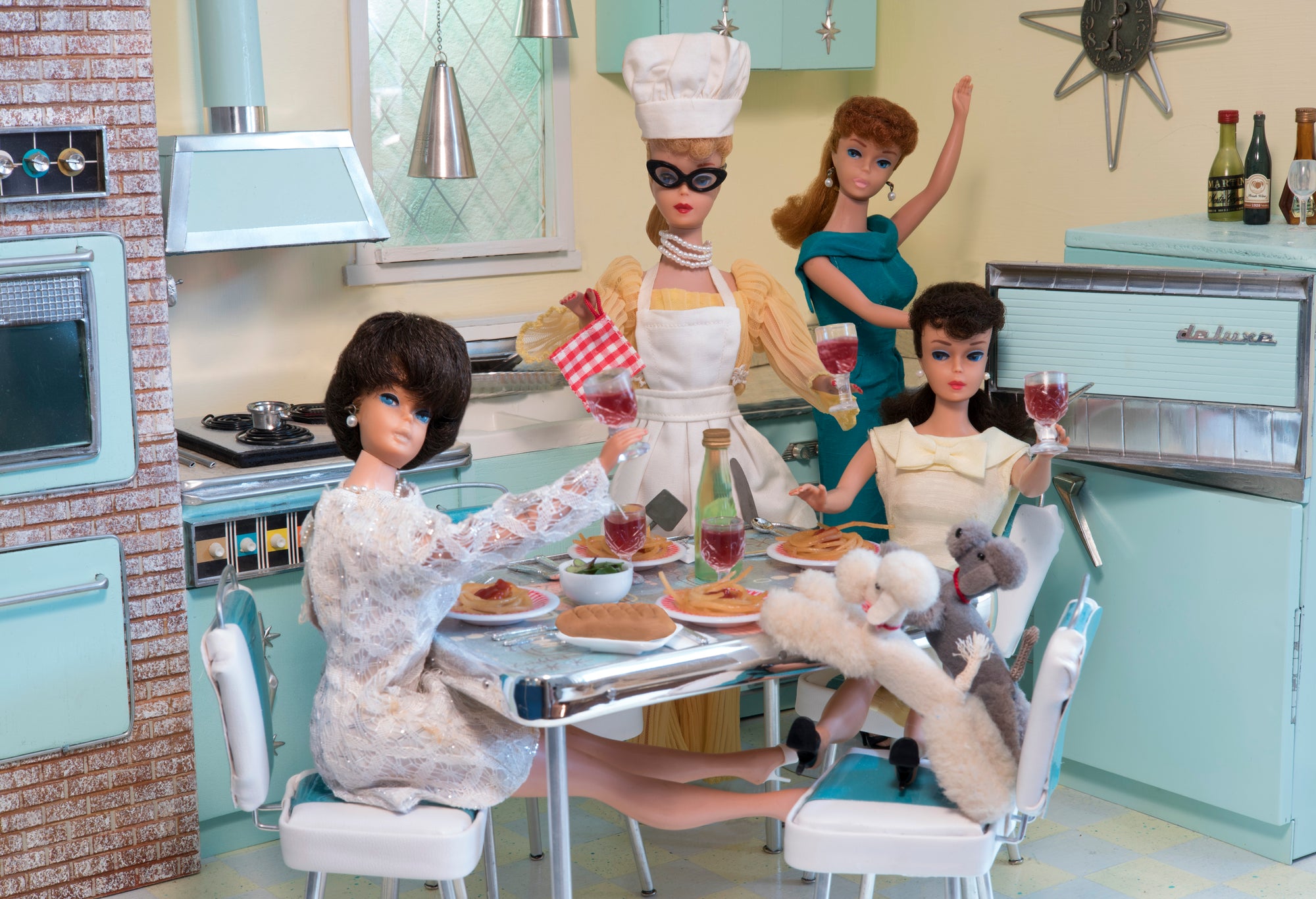 Sunday Kitchen (The Girls)