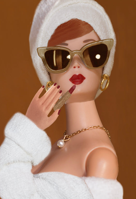 Lipstick Girl Redhead